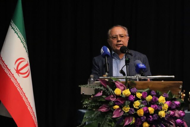 دکتر پزشکیان درصدد رفع تحریمها است دکتر پزشکیان درصدد رفع تحریمها است