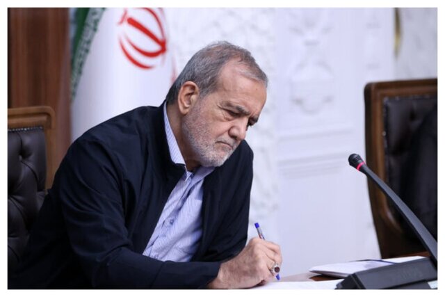 دولت آماده تسهیل کسب و کار فعالان اقتصادی است دولت آماده تسهیل کسب و کار فعالان اقتصادی است