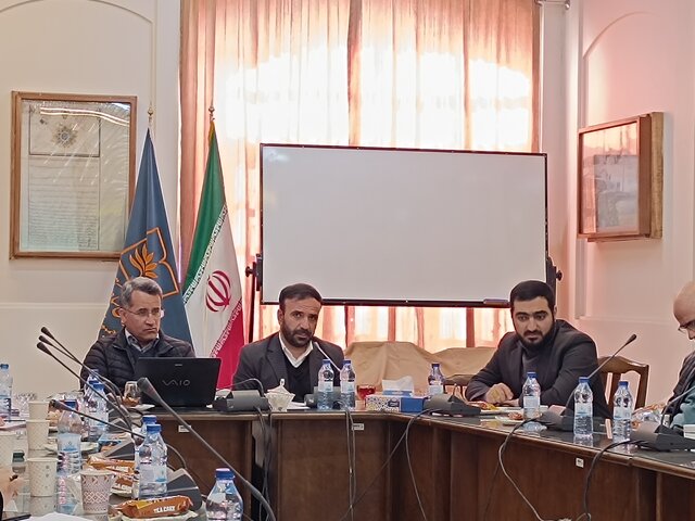 ایجاد فضایی امن برای فعالان فرهنگی به توسعه فرهنگی کمک میکند ایجاد فضایی امن برای فعالان فرهنگی به توسعه فرهنگی کمک میکند