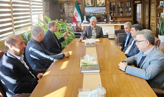 دریافت مالیات باید عادلانه باشد دریافت مالیات باید عادلانه باشد