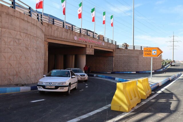 تقاطع غیرهمسطح شهدای میلادشهر تبریز به بهرهبرداری رسید تقاطع غیرهمسطح شهدای میلادشهر تبریز به بهرهبرداری رسید