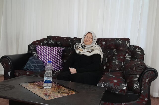 شیرزنی که تمام زندگی خود را وقف بسیج کرد شیرزنی که تمام زندگی خود را وقف بسیج کرد