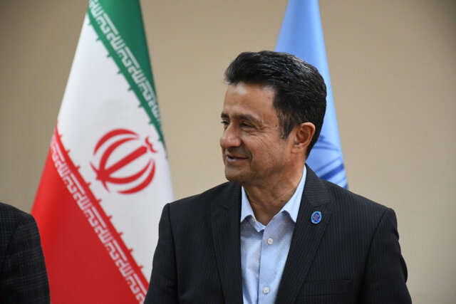 هیچکدام از دانشگاهیان و حوزویان در اداره کشور، حذف شدنی نیستند