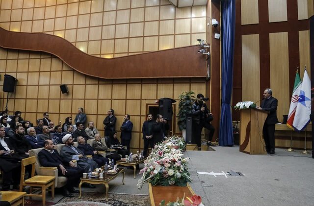 تعامل مثبت و سازنده دانشگاهها با مراکز اجرایی و صنعتی، زمینهساز توسعه پایدار است تعامل مثبت و سازنده دانشگاهها با مراکز اجرایی و صنعتی، زمینهساز توسعه پایدار است