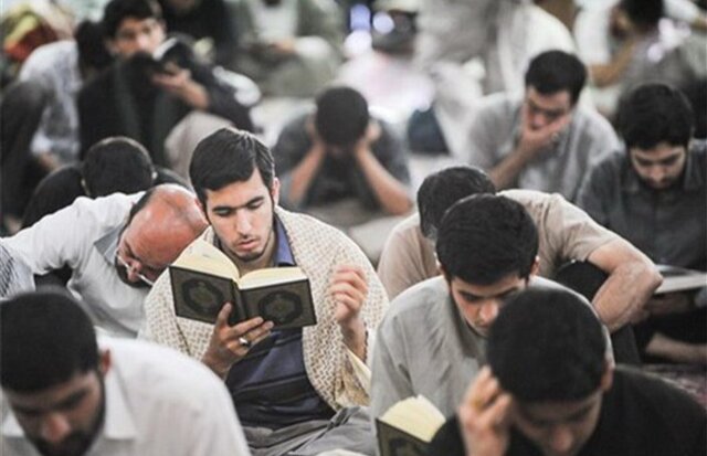 تصویر آرشیوی است برنامهریزی برای ارتقای کمی و کیفی اعتکاف در سیستان و بلوچستان