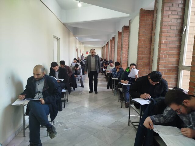 ۲ آزمون استخدامی با حضور ۸۰۶۰ نفر در آذربایجان شرقی برگزار شد ۲ آزمون استخدامی با حضور ۸۰۶۰ نفر در آذربایجان شرقی برگزار شد