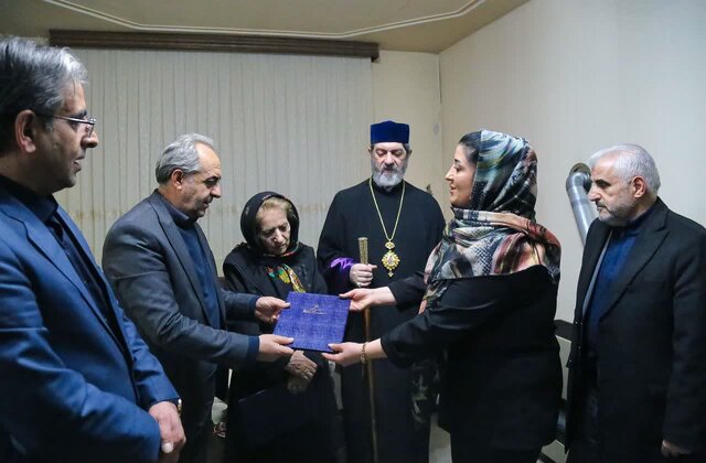 شهیدان ارمنی نشاندهنده اتحاد ملت در دفاع از تمامیت ارضی کشور هستند