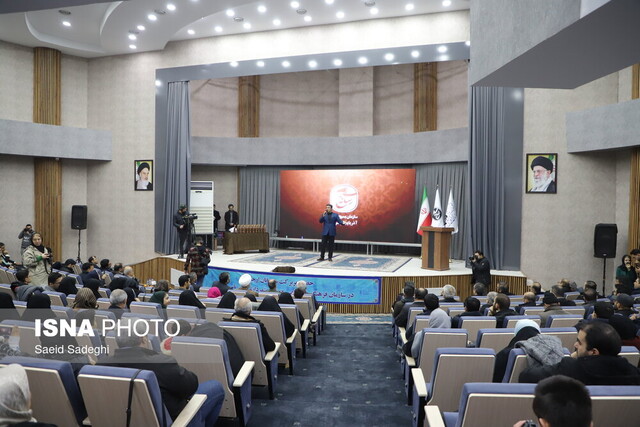 رسانهها باید سبب هدایت مردم شوند