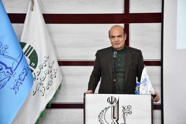 بررسی راهکارهای کاهش آلودگی هوای تبریز با محوریت انرژیهای تجدیدپذیر