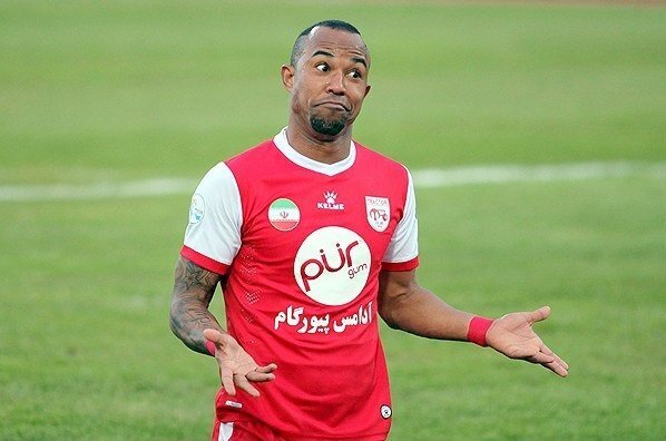 دورخیز خارجیهای تراکتور برای شکستن رکورد ادینیو دورخیز خارجیهای تراکتور برای شکستن رکورد ادینیو