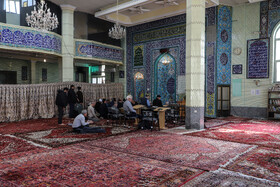 مسجد شعبان یکی از کانون فعالیتهای انقلابی در تبریز بود، آیت الله قاضی طباطبایی سخنرانان بسیاری را از شهر مقدس قم دعوت میکرد تا در این مساجد برای مردم سخنرانی کنند و تعداد انبوهی از اهالی تبریز نیز در این مراسمها شرکت میکردند. همچنین مسجد شعبان به عنوان محل تجمع مردم تبریز در جریان ۱۵ خرداد بود که بعد از پیروزی انقلاب اسلامی نیز نخستین کمیتهها و کانونهای حفاظت از انقلاب اسلامی در همین دو مسجد شکل گرفت.