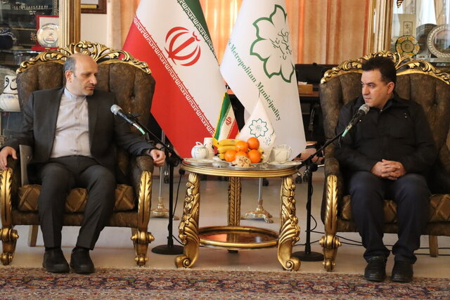 صنعت و فرش آذربایجان، ظرفیت مهمی برای گسترش روابط با آلمان است صنعت و فرش آذربایجان، ظرفیت مهمی برای گسترش روابط با آلمان است