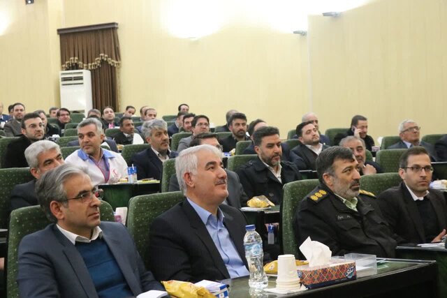 مسئولان باید در سیاستگذاری و اجرای برنامهها، همافزایی داشته باشند