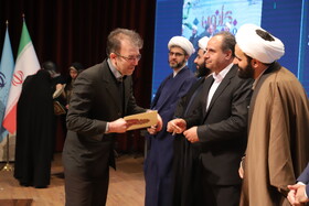 پورثانی معاون پرورشی و فرهنگی وزیر آموزش و پرورش -صادقی مدیرکل آموزش و پرورش استان آذربایجانشرقی-سرایی مسئول بسیج دانش آموزی استان آذربایجانشرقی-خانی مشاور معاون وزیر در سی و پنجمین آئین گرامیداشت سالروز تاسیس کانونهای فرهنگی و تربیتی برگزار شد