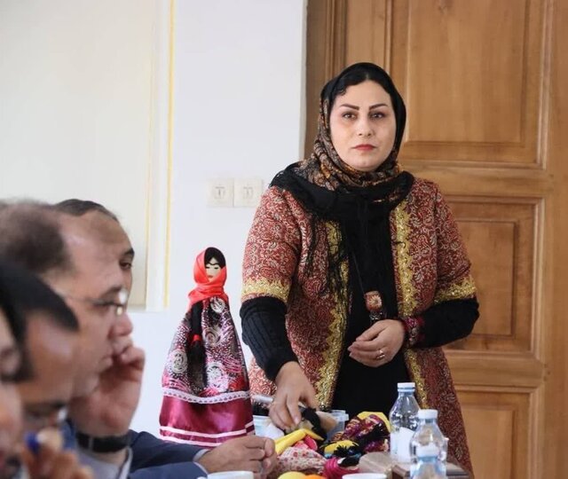 داستان «قیچا گلین» داستان «قیچا گلین»