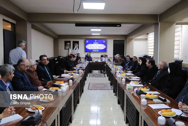 بهرهمندی از دانش فعالان اقتصادی و دانشگاهی در سیاست گذاری کلان، موجب تحول میشود