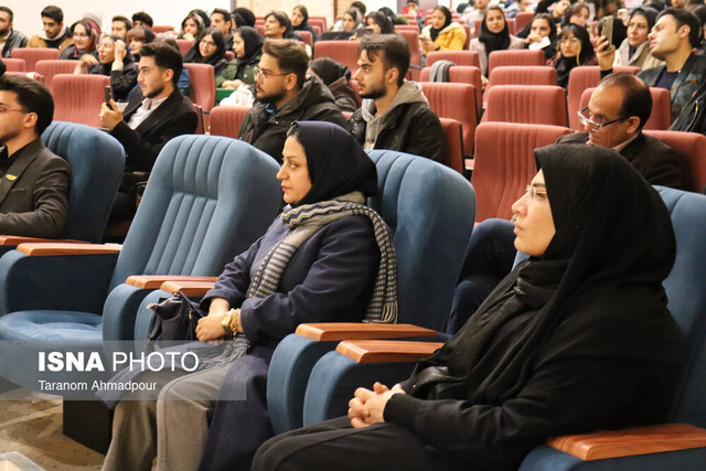 کانون شعر و ادب غزل آراء آغاز به کار کرد