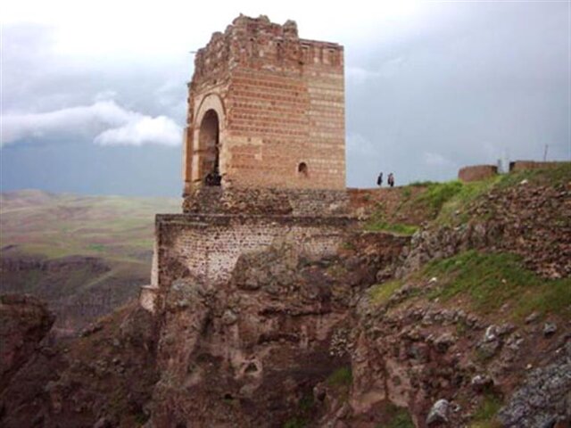 هشترود برای میزبانی از مهمانان نوروزی آماده میشود هشترود برای میزبانی از مهمانان نوروزی آماده میشود