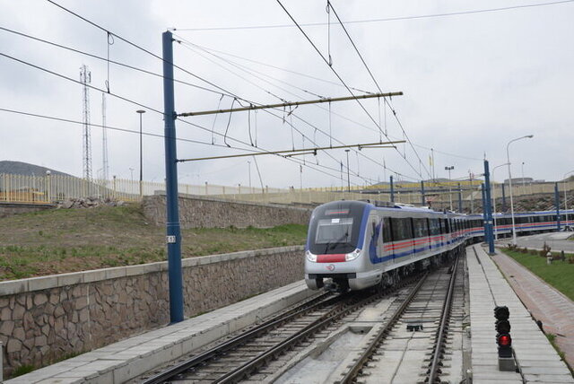 افزایش خدماتدهی متروی تبریز در روزهای جمعه و تعطیلات رسمی افزایش خدماتدهی متروی تبریز در روزهای جمعه و تعطیلات رسمی