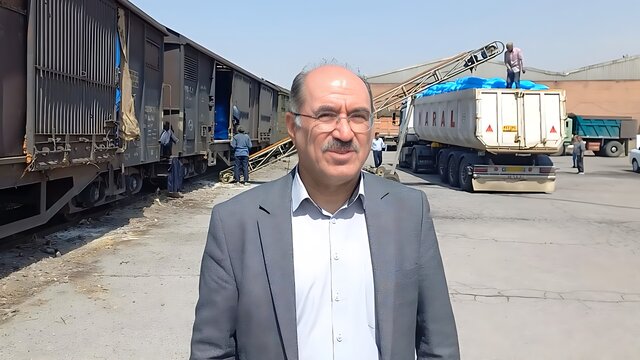 تخصیص ۲۲ هزار تن کود اوره به کشاورزان آذربایجان شرقی تخصیص ۲۲ هزار تن کود اوره به کشاورزان آذربایجان شرقی