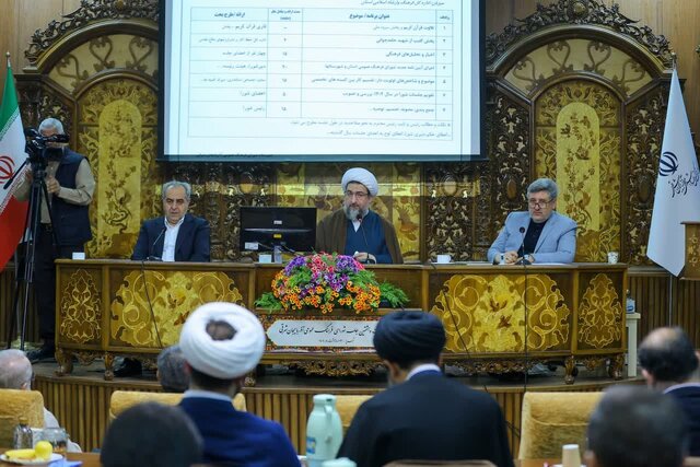 مصوبات شورای فرهنگ عمومی آذربایجانشرقی نباید به مباحث تئوری محدود شود مصوبات شورای فرهنگ عمومی آذربایجانشرقی نباید به مباحث تئوری محدود شود