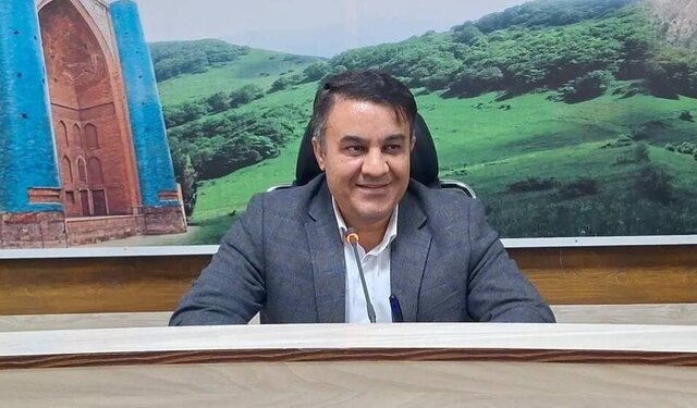 سرمایه‌گذاران بخش صنعت و معدن اهر، باید ‌حساب‌های خود را به این شهرستان انتقال دهند