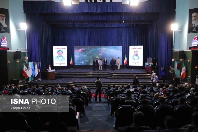 مراسم رونمایی و اکران مستند موتورسواران در تبریز برگزار شد