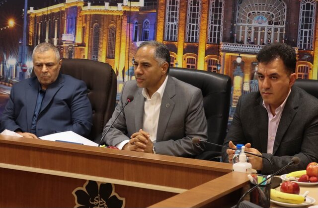 تفاهم‌نامه فاینانس ۴۲۰ میلیون دلاری خط ۲ قطارشهری تبریز منعقد شد