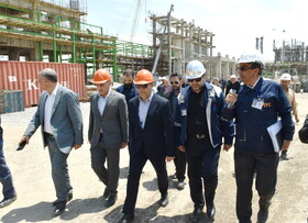 بازدید میدانی استاندار آذربایجان شرقی از مجموعه پتروشیمی تبریز