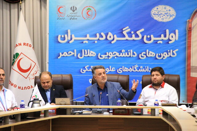 افزایش ۱۰۰ درصدی پذیرش دانشجو و مشکل خوابگاه در دانشگاه‌های علوم پزشکی