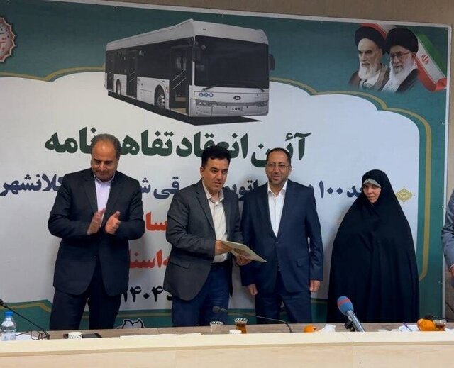 امضای تفاهم نامه خرید ۱۲۰ اتوبوس برقی در تبریز امضای تفاهم نامه خرید ۱۲۰ اتوبوس برقی در تبریز