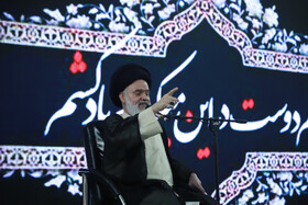 امام خمینی نماد توکل بود
