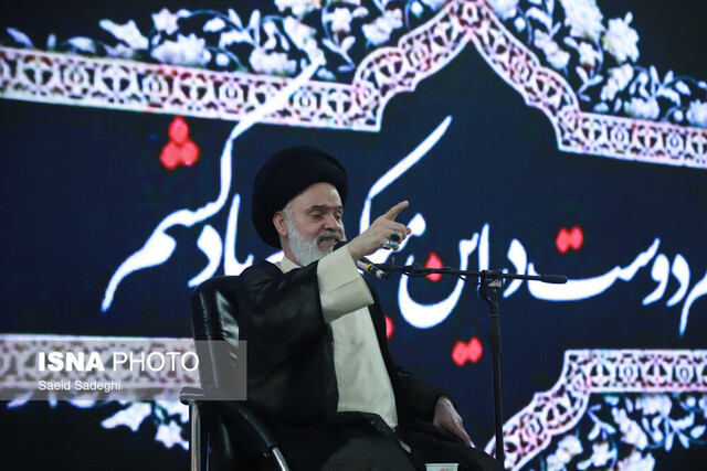 امام خمینی نماد توکل بود