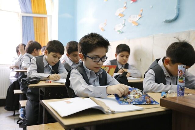 چه اقداماتی برای کیفیت‌بخشی به آموزش در آذربایجان شرقی انجام شده است؟ 