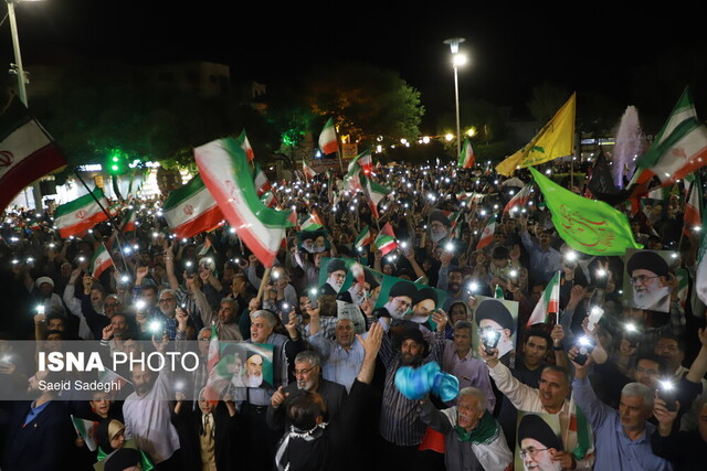 تجمع مردم تبریز در حمایت از نیروهای مسلح ایران  تجمع مردم تبریز در حمایت از نیروهای مسلح ایران