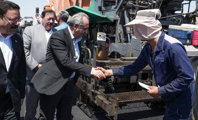 تأکید استاندار آذربایجان شرقی بر تکمیل قطعه ۶ آزادراه تبریز - ارومیه تأکید استاندار آذربایجان شرقی بر تکمیل قطعه ۶ آزادراه تبریز - ارومیه