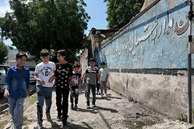 تبلور وحدت و همدلی توسط دانشآموزانی کلیبری که مدرسه میسازند