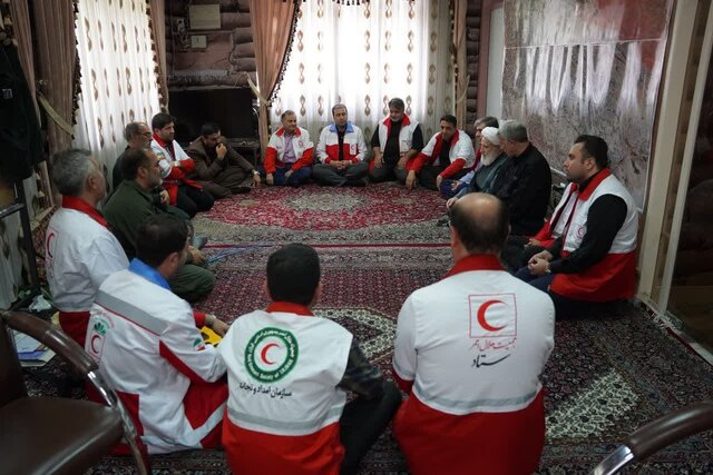 استکبار جهانی در برابر اراده مردم ایران و اقتدار نیروهای مسلح تسلیم شد