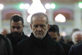 حضور مسعود پزشکیان، رئیس‌جمهور در نماز ظهر عاشورا - تبریز