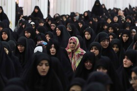 اقامه نماز ظهر عاشورا در تبریز