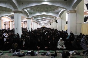 اقامه نماز ظهر عاشورا در تبریز