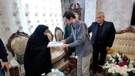 دیدار مسئولان با خانواده شهدای تجاوز رژیم صهیونیستی به آذربایجان‌ شرقی