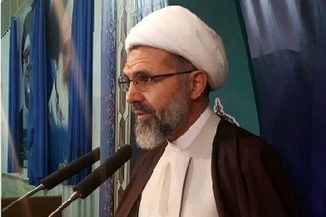 تقوا، بصیرت و تبعیت از رهبری، کلید مقابله با دشمنان