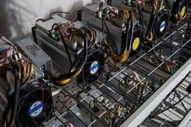 کشف و جمع آوری ۹۱۶ دستگاه ماینر در تبریز کشف و جمع آوری ۹۱۶ دستگاه ماینر در تبریز