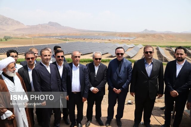 افتتاح نیروگاه خورشیدی ۷ مگاواتی ارس