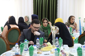 دورهمی اعضای خانه مطبوعات و رسانه های استان آذربایجان شرقی به مناسبت روز خبرنگار