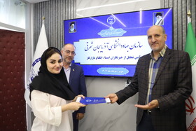 آیین تجلیل از خبرنگاران فعال در رسانه‌های جهاد دانشگاهی استان