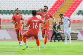 سرمربی تیم فوتبال مس سونگون اخراج شد؟