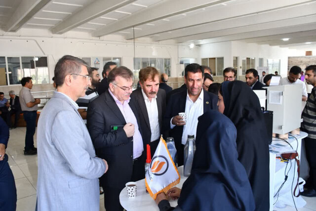 دانشگاه باید به یک نهاد استراتژیک برای حل مسائل کشور تبدیل شود