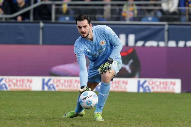 رونمایی رسمی تراکتور از جانشین بیرانوند رونمایی رسمی تراکتور از جانشین بیرانوند